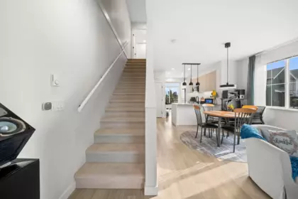Entry Foyer Photo of 64 488 Furness Street, New Westminster, BC
