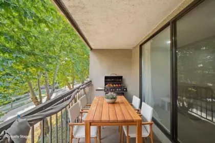 Breakfast Nook Photo of 317 8511 Ackroyd Road, Richmond, BC