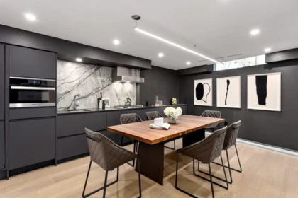 Kitchen Island Photo of 2301 889 Pacific Street, Vancouver, BC