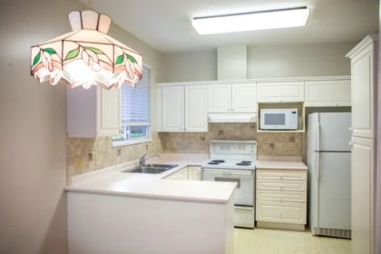 Kitchen Photo of 17 16325 82 Avenue, Surrey, BC