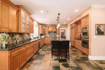 Family Room Photo of 30 Birch Wynd, Port Moody, BC