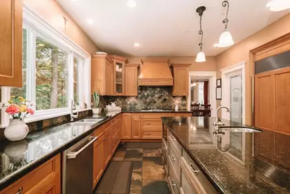 Kitchen Photo of 30 Birch Wynd, Port Moody, BC