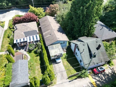 Office / Den Photo of 1949 Mahon Avenue, North Vancouver, BC