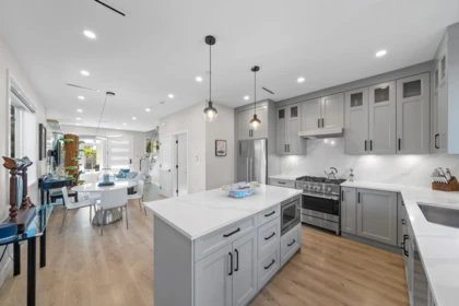 1 2749 E 54th Avenue, Vancouver, BC, Vancouver — Half Duplex for sale