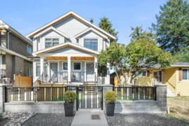 1 2749 E 54th Avenue, Vancouver, BC