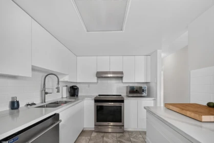 Breakfast Nook Photo of 1502 10082 148 Street, Surrey, BC