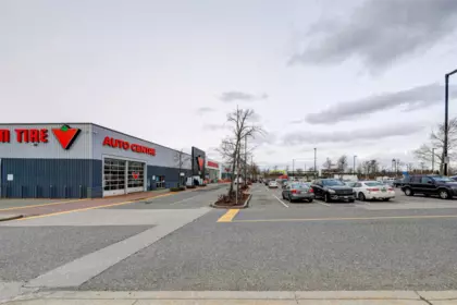 Community Amenities Photo (Clubhouse) of 205 2940 King George Boulevard, Surrey, BC