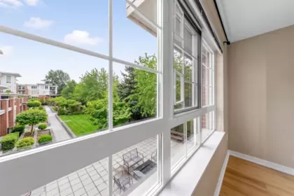 Primary Bedroom Photo of 205 2940 King George Boulevard, Surrey, BC