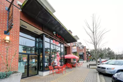 Street View Photo of 205 2940 King George Boulevard, Surrey, BC
