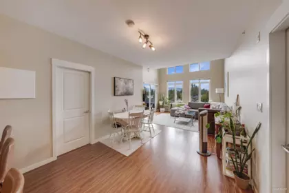 Kitchen Photo of 417 12350 Harris Road, Pitt Meadows, BC