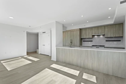 Breakfast Nook Photo of 602 3264 Vanness Street, Vancouver, BC