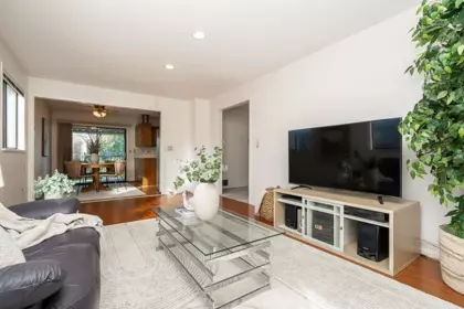 6760 Lakeview Avenue, Burnaby, BC, Burnaby — Single Family Residence for sale