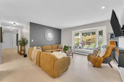 10 1140 Falcon Drive, Coquitlam, BC, Coquitlam — Townhouse for sale