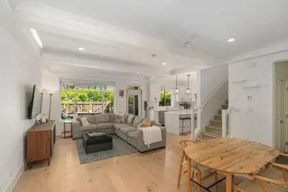 13 8425 Venture Way, Surrey, BC, Surrey — Townhouse for sale