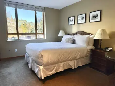 122 4315 Northlands Boulevard, Whistler, BC, Whistler — Apartment/Condo for sale