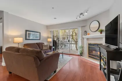 204 5419 201a Street, Langley, BC, Langley — Apartment/Condo for sale