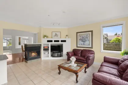179 19639 Meadow Gardens Way, Pitt Meadows, BC, Pitt meadows — Single Family Residence for sale