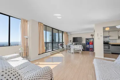 2103 6540 Burlington Avenue, Burnaby, BC, Burnaby — Apartment/Condo for sale