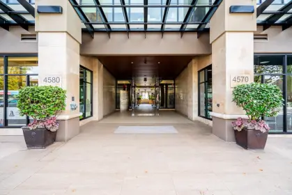 313 4570 Hastings Street, Burnaby, BC, Burnaby — Apartment/Condo for sale
