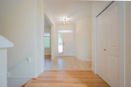 20536 68 Avenue, Langley, BC, Langley — Single Family Residence for sale