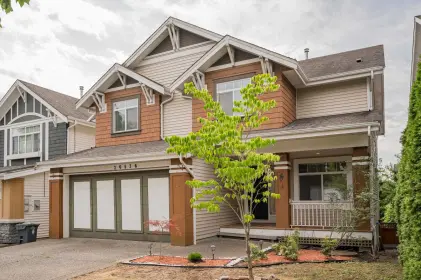 20536 68 Avenue, Langley, BC, Langley — Single Family Residence for sale