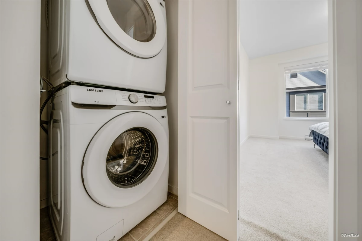 Hallway Photo of 57 15778 85 Avenue, Surrey, BC