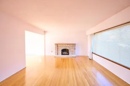 2676 E 56th Avenue, Vancouver, BC, Vancouver — Single Family Residence for sale