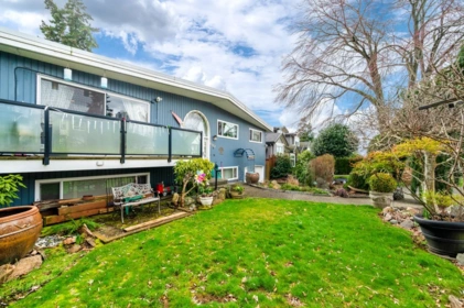 4372 Greta Street, Burnaby, BC, Burnaby — Single Family Residence for sale