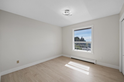 Kitchen Photo of 4791 Westwood Place, West Vancouver, BC