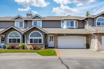 121 6109 W Boundary Drive, Surrey, BC, Surrey — Townhouse for sale