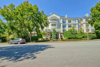 333 5735 Hampton Place, Vancouver, BC, Vancouver — Apartment/Condo for sale