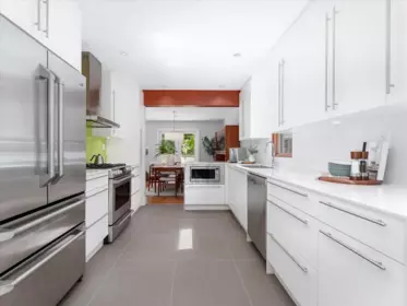 2602 Kilmarnock Crescent, North Vancouver, BC, North vancouver — Single Family Residence for sale
