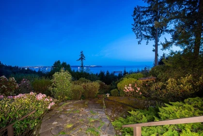 Outdoor Kitchen Photo of 3898 Southridge Avenue, West Vancouver, BC