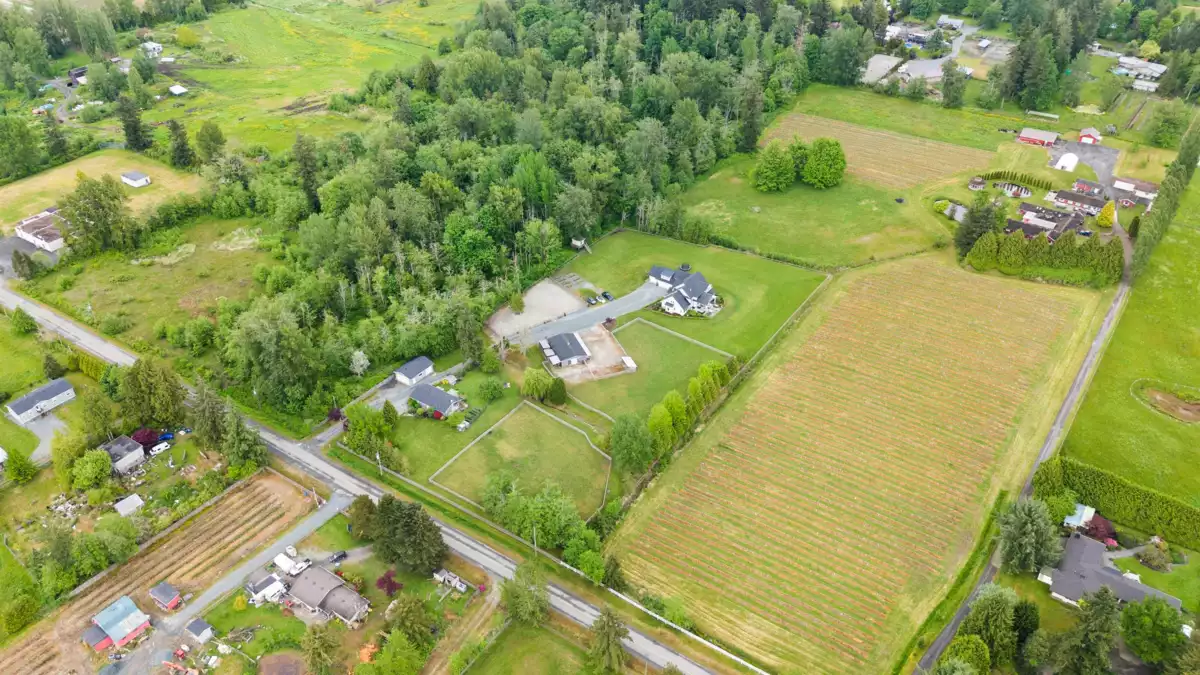 Backyard Photo of 1340 224 Street, Langley, BC