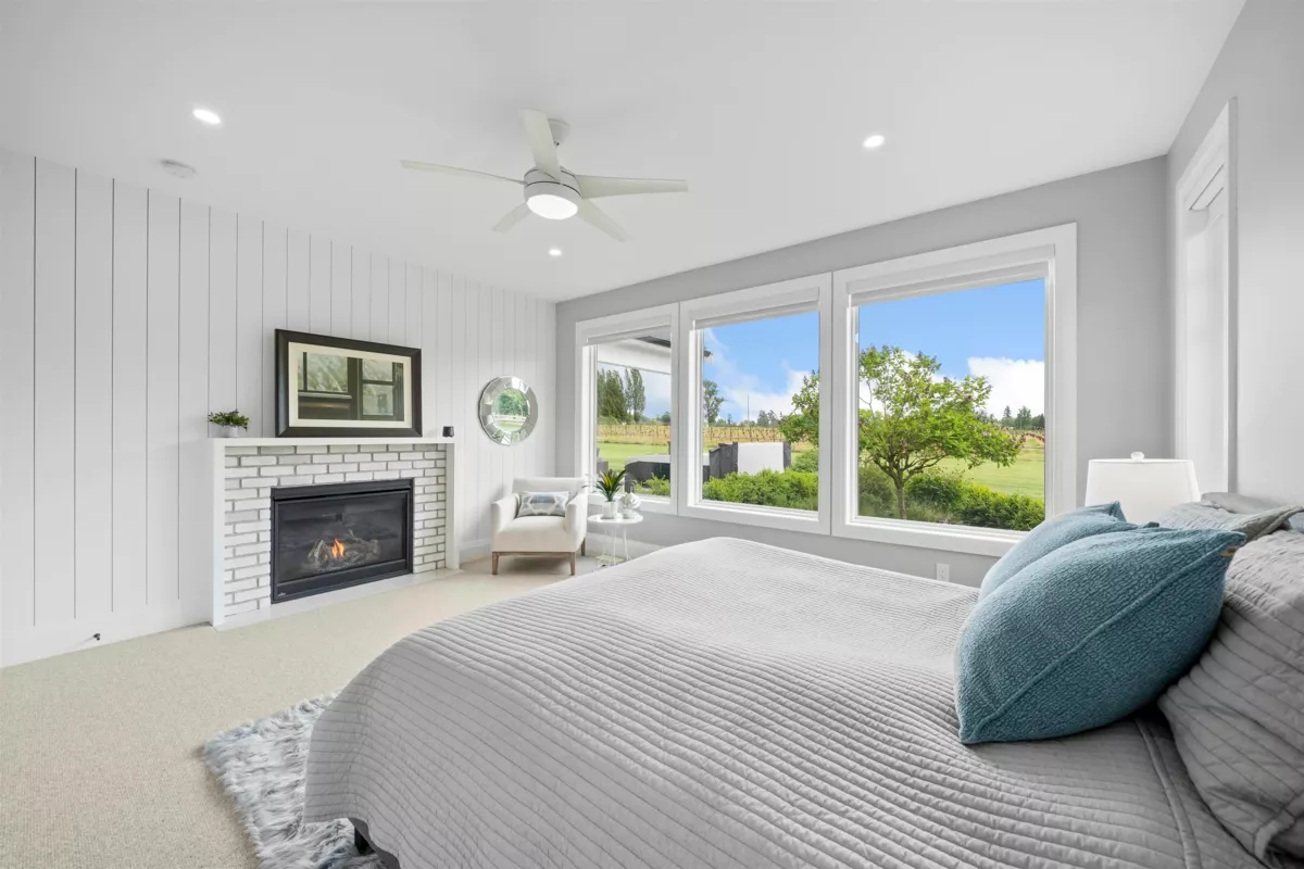 Guest Bathroom Photo of 1340 224 Street, Langley, BC