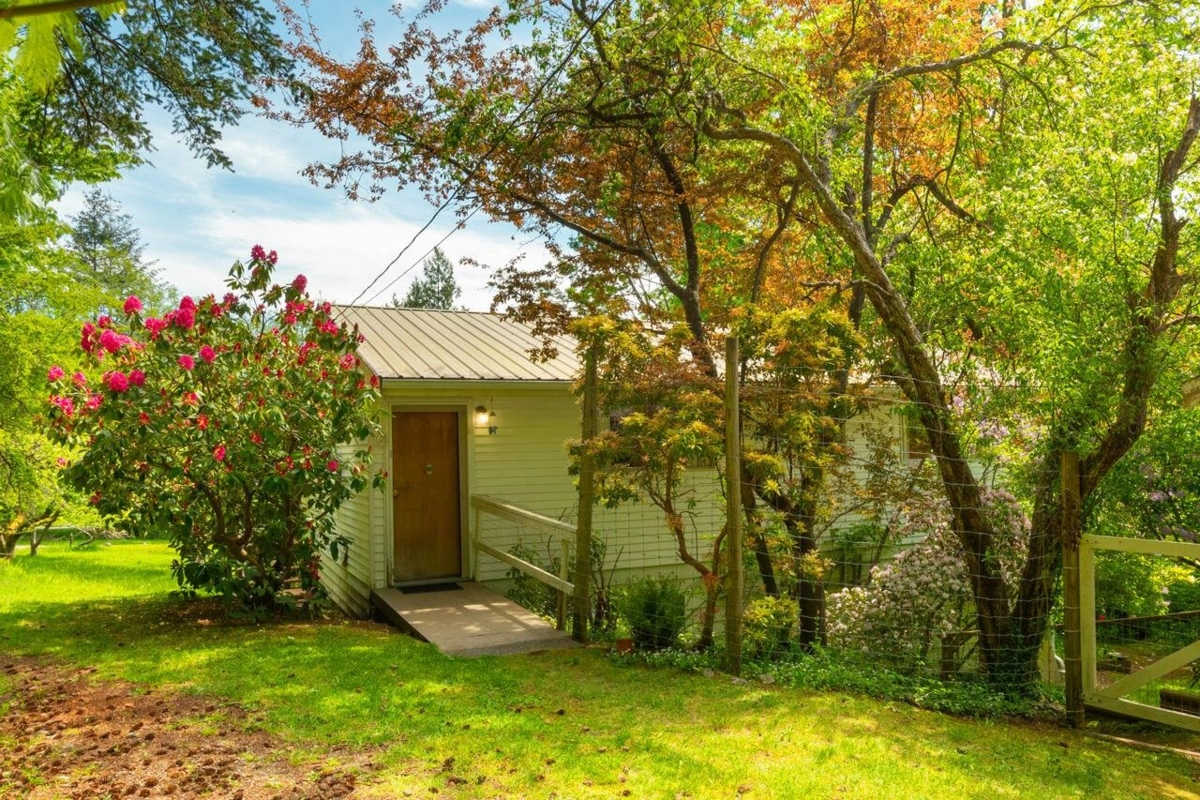 Exterior Rear Photo of 508 Collins Road, Bowen Island, BC