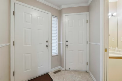 11 10038 155 Street, Surrey, BC, Surrey — Townhouse for sale