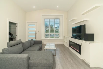 1483 Sperling Avenue, Burnaby, BC, Burnaby — Half Duplex for sale