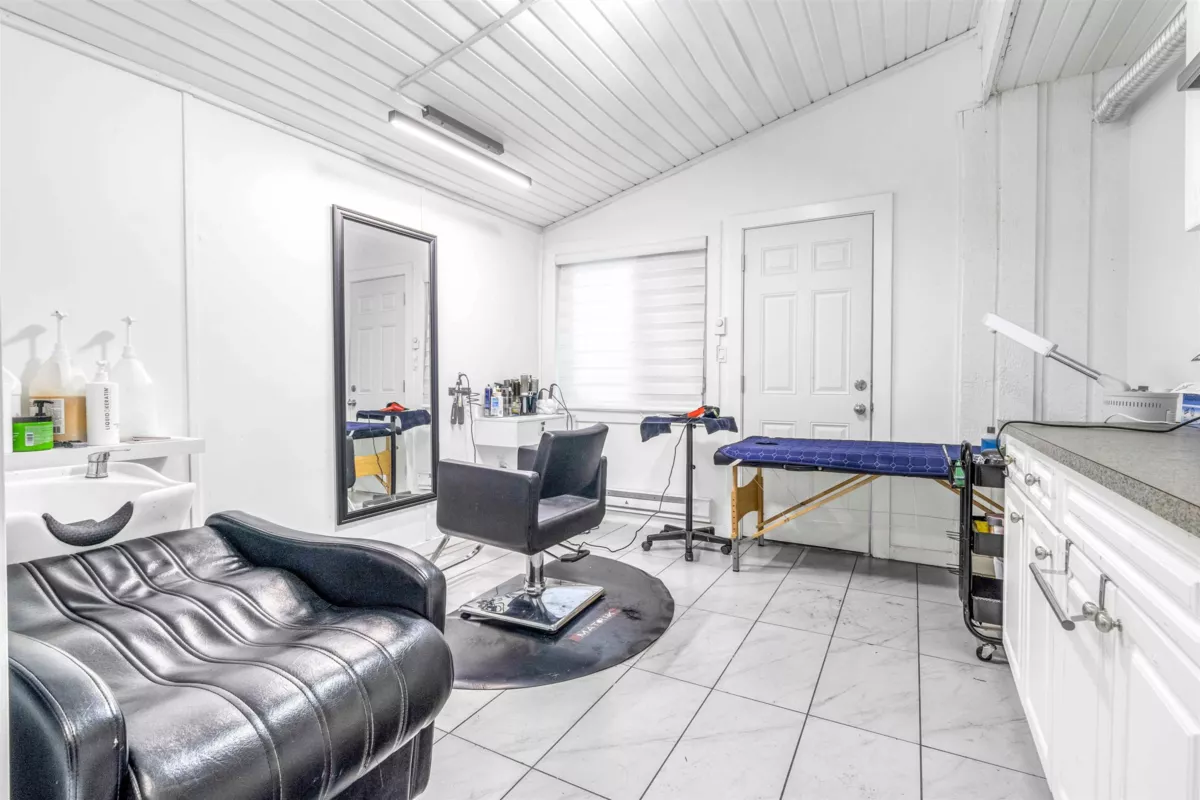 Guest Bathroom Photo of 8025 139a Street, Surrey, BC