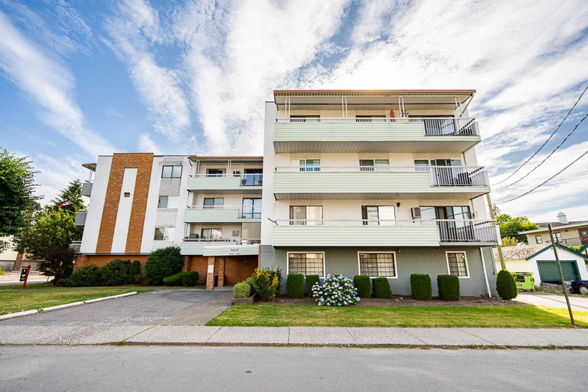 Exterior Front Photo of 106 9425 Nowell Street, Chilliwack, BC