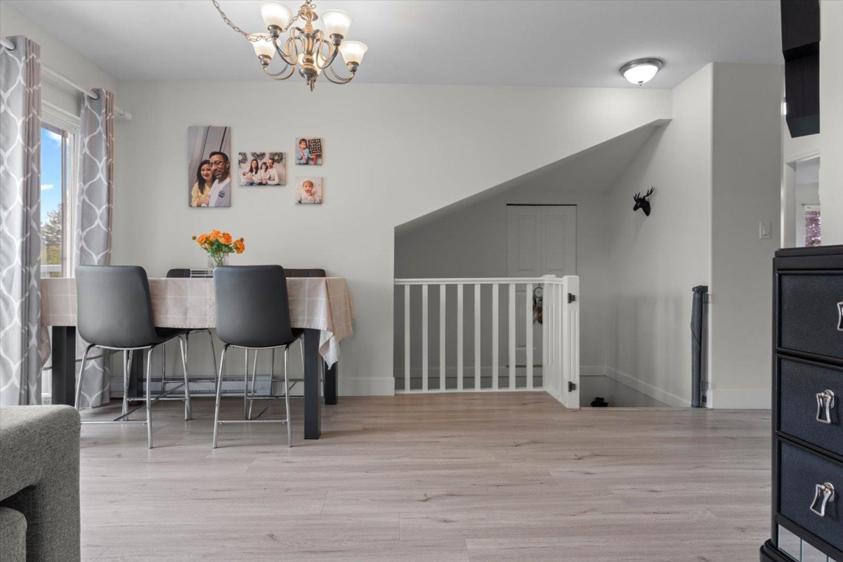 Kitchen Photo of 53 34332 Maclure Road, Abbotsford, BC