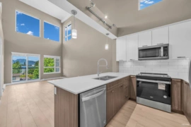 401 22562 121 Avenue, Maple Ridge, BC