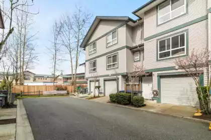 18 12730 66 Avenue, Surrey, BC, Surrey — Townhouse for sale