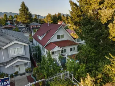 727 E 39th Avenue, Vancouver, BC, Vancouver — Single Family Residence for sale