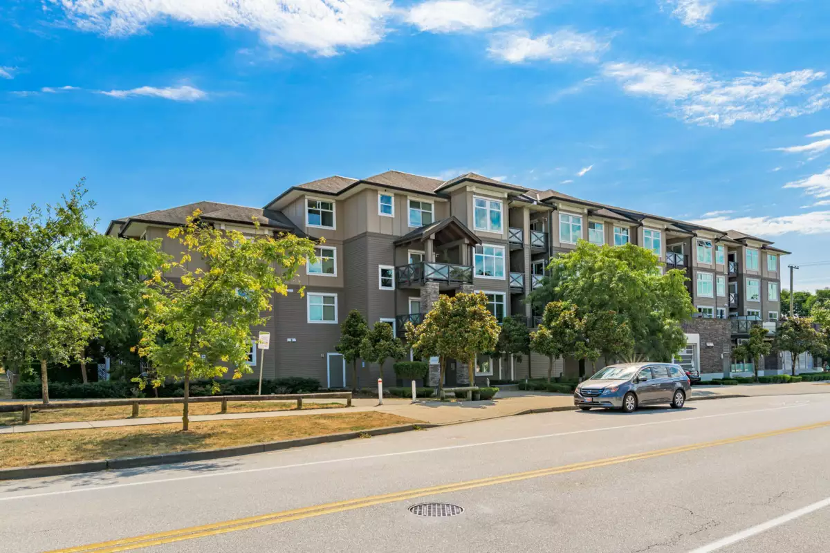 Exterior Front Photo of 326 18818 68 Avenue, Surrey, BC