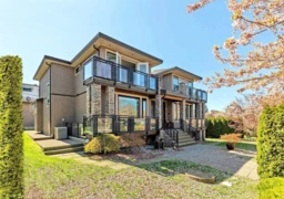 7120 Ridge Drive, Burnaby, BC