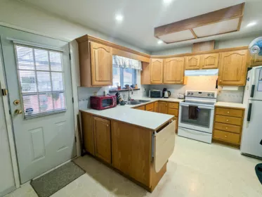 13841 92 A Avenue, Surrey, BC, Surrey — Single Family Residence for sale