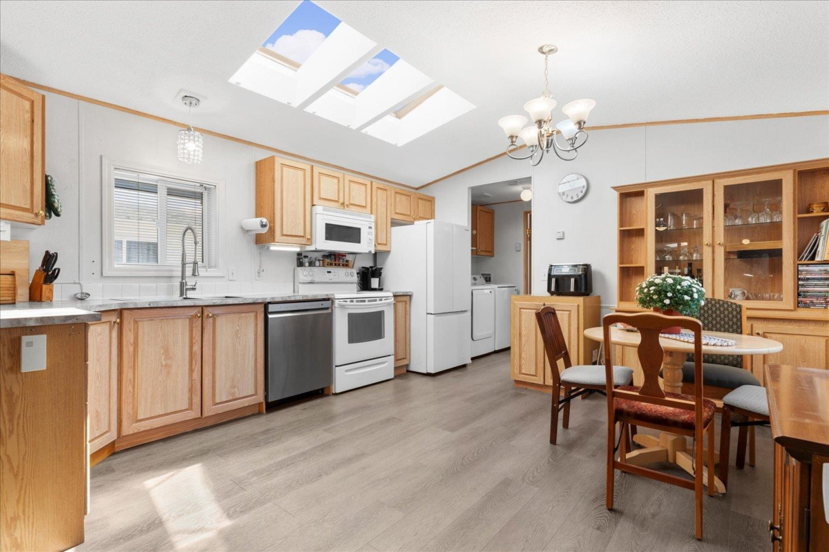 Bedroom 2 Photo of 4 6338 Vedder Road, Chilliwack, BC