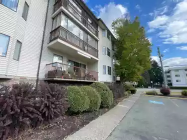 114 2414 Church Street, Abbotsford, BC, Abbotsford — Apartment/Condo for sale