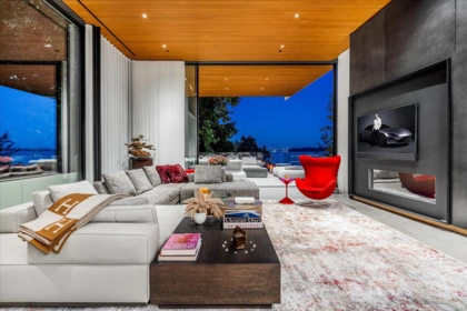Basement Recreation Room Photo of 3478 Marine Drive, West Vancouver, BC